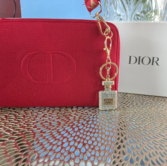 Dior - Picture 8 of 11